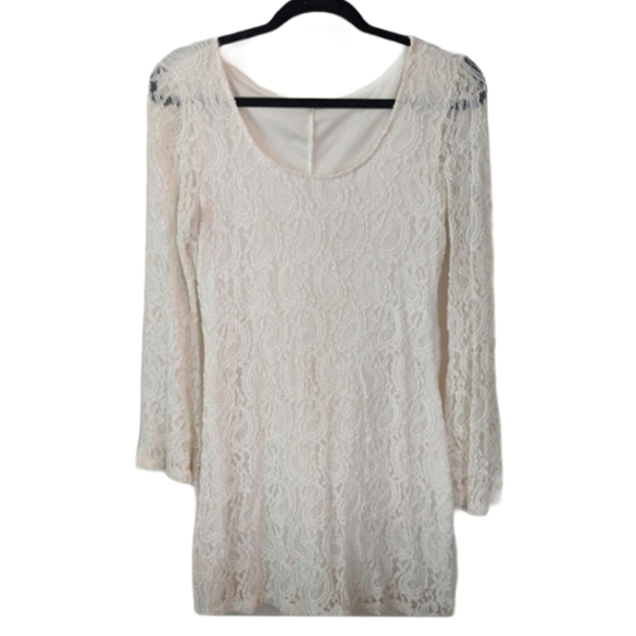 Charlotte Russe White Lace Contrast Mini Dress w/Trumpet Sleeves |Sz L| - Picture 2 of 6